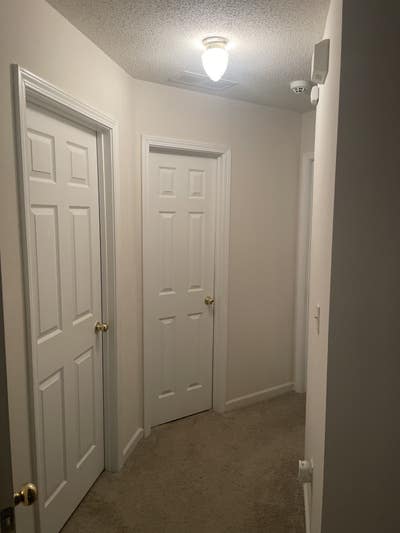 House Share 800/month 2 room available  Main Photo