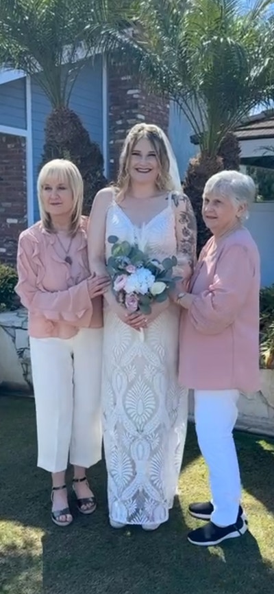 $1000 Budget, Female, 50 to 88, Ready Now Main Photo