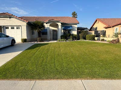 Master Bedroom w Private Bath | $mo | Pheasant Ru Main Photo