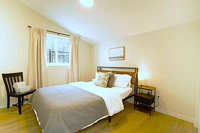 Clean & Comfy CoLiving in WestminsterFriendly Padm Main Photo