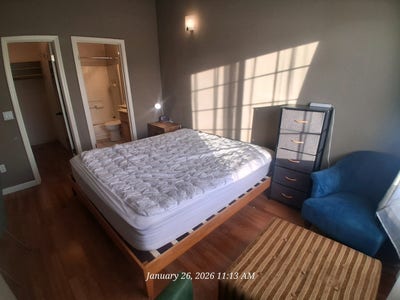 2 rooms available Main Photo