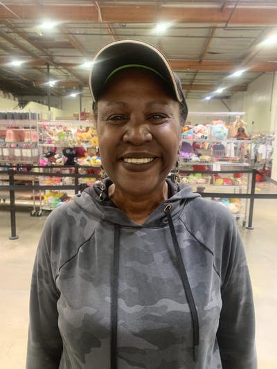 Move in 3/1/26, Budget $1000 to $1200, Female Main Photo