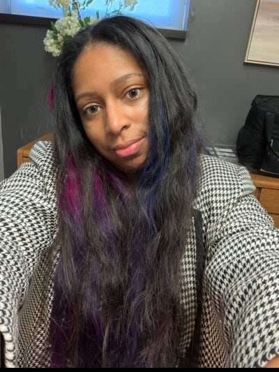 32 year okd moving to San Diego  Main Photo