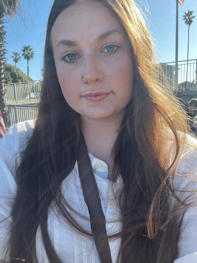 Room wanted in LA Jolla, CA Main Photo