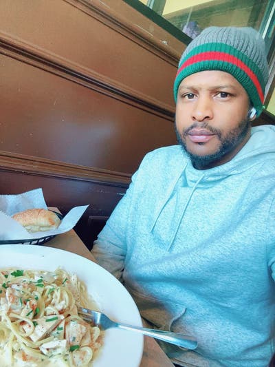 Room wanted in New York queens Main Photo