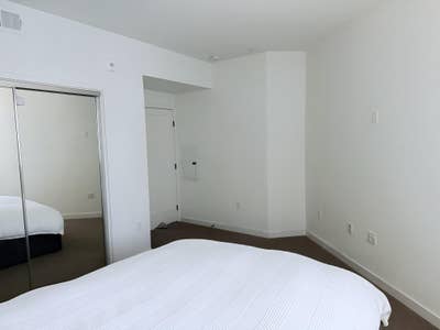 Room for rent Main Photo