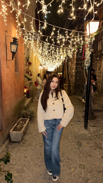 $200 Budget, Move Soon, Age 21 to 30 OK Main Photo