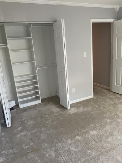 Private room/bathroom 5 mins from Southpoint mall! Main Photo