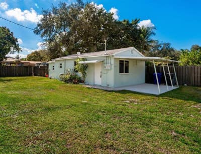 Discover this charming one_BR home Main Photo