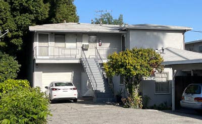 Cozy 1 Bed Bath Apartment in Pasadena_$_Available  Main Photo