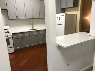  $800 room for rent (mcginley square)  Main Photo