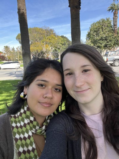 Two working students looking for a spare room  Main Photo