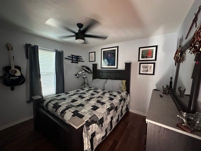 Roommate wanted  Main Photo