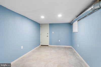 🏡 Finished Basement Room for Rent  – West Philly  Main Photo