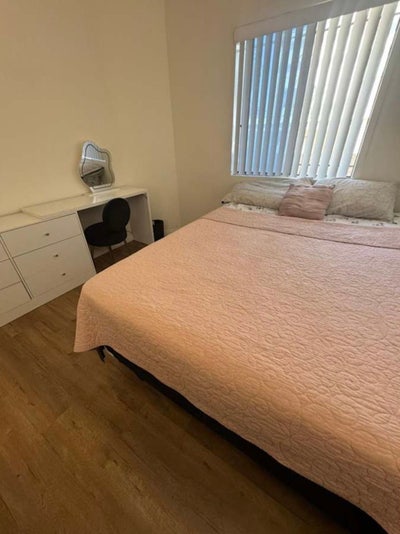 Private Room Available - All-Female Household Main Photo