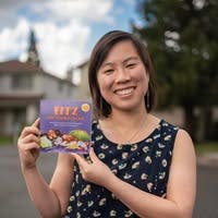 Female vet with cat looking for Cypress room Main Photo