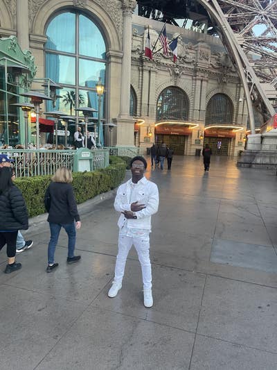 Room wanted in Oakland, CA Main Photo