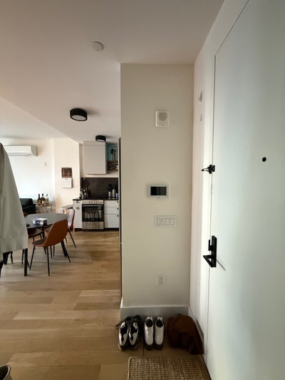 Bright 1BR in Downtown Brooklyn  Main Photo