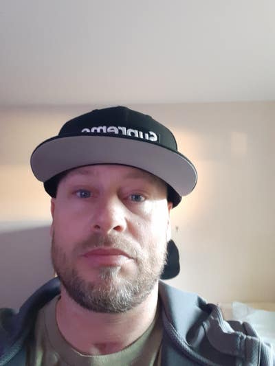 $1000 budget, Male, 42, Ready to move in Main Photo