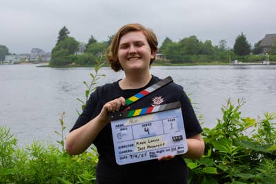 23F Looking for a space with friendly roommat... Main Photo