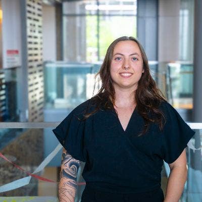 Looking for a room in Irvine area move in mid Marc Main Photo