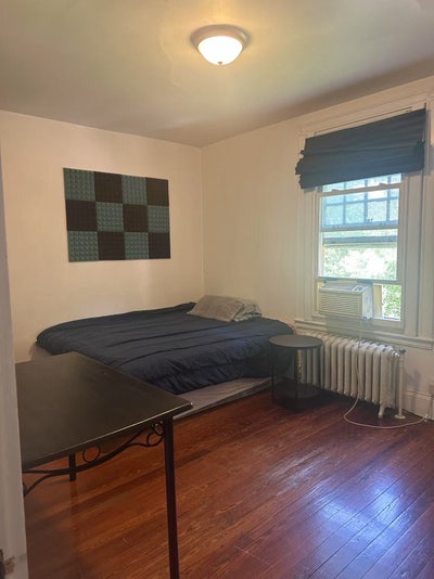 Room is available one block to UPenn  Main Photo
