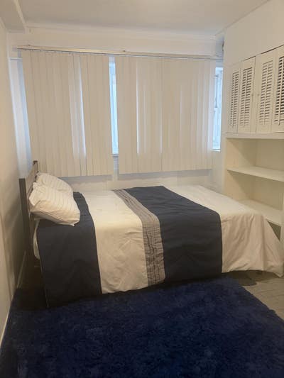 Comfortable Private Room in Well-Kept Home Main Photo