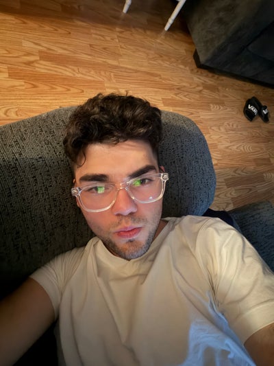 Room wanted in Chicago Main Photo