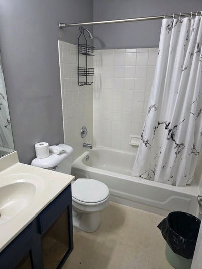 Private Bedroom and Private Bathroom for RentYou  Main Photo