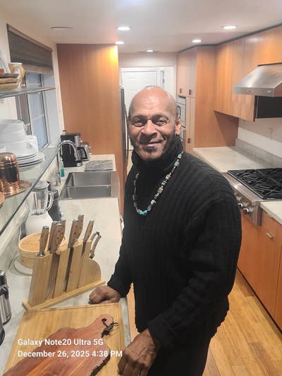 Room wanted in Riverside, CA Main Photo