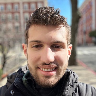 David, 19, Student, Room Wanted 5/15 Main Photo