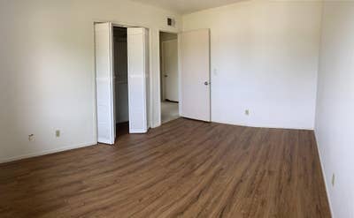 Large room for rent Main Photo