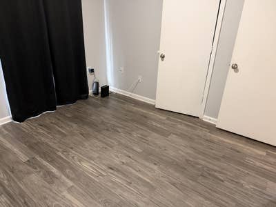 Nice large Room for rent. Utility included  Main Photo