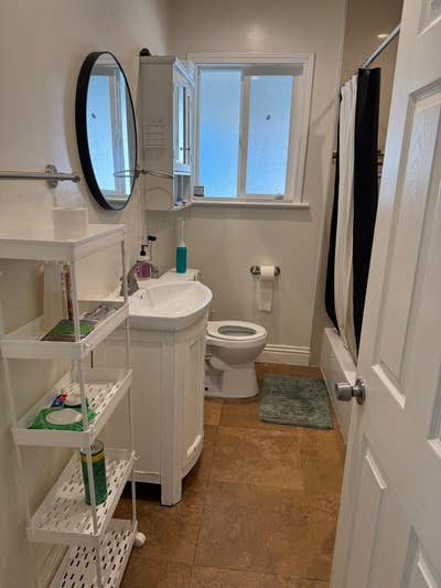 Private Room available in Hyde park Main Photo