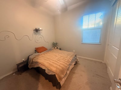 Room for rent! Main Photo