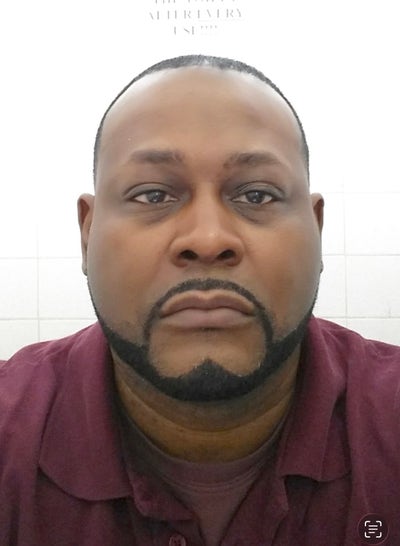 Room wanted in 12550 Main Photo