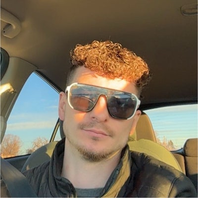 Masc gay guy looking for a room to rent, movi... Main Photo