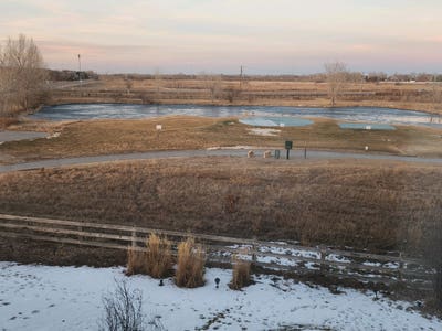 Main floor Large Pvt room - golf course view.  Main Photo