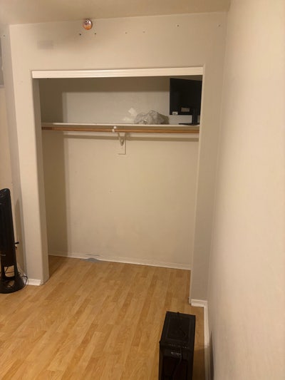 Room for rent  Main Photo