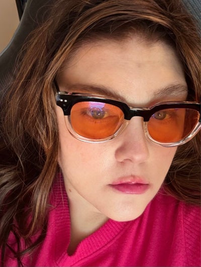 Female with Cats, Open to Similar People Main Photo