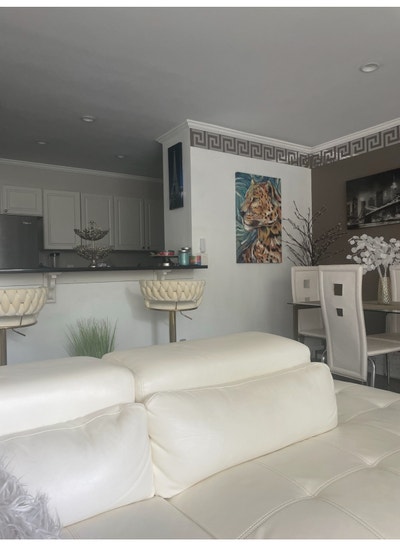 Private room in buckhead  Main Photo