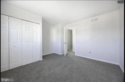 Private Bedroom For Rent In Owner-Occupied Home Main Photo