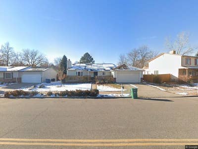 Available Rooms in Quiet, Established Neighborhood Main Photo