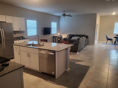 Newer Upscale Gated, City Mountain Views, Near 215 Main Photo