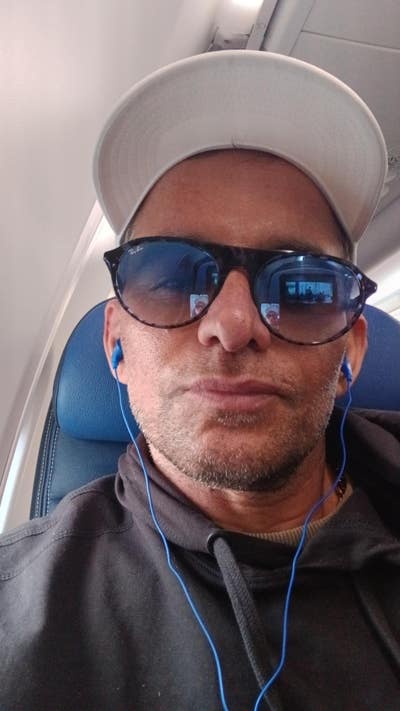 Room wanted in Hollywood, Los Angeles, CA Main Photo