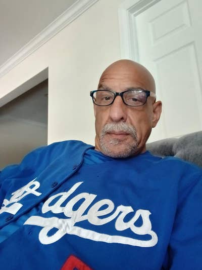 25M needs room for 1000 monthly move in today Main Photo