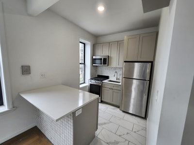 Rooms at 180th/Broadway-W/D Main Photo