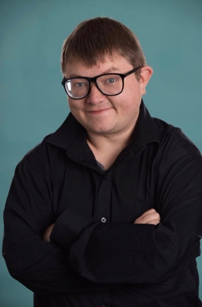 26 year old male needs a room for 500 dollars Main Photo