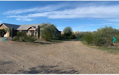 Private entrance and bathroom with pool Main Photo