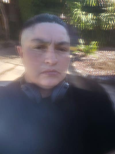 46 year old Female seeks a large room Main Photo